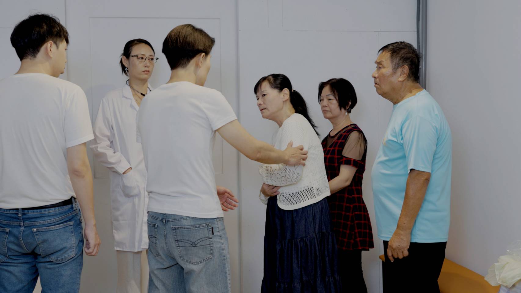 微電影《逆光而生》—在黑暗中尋光，在愛裡重生