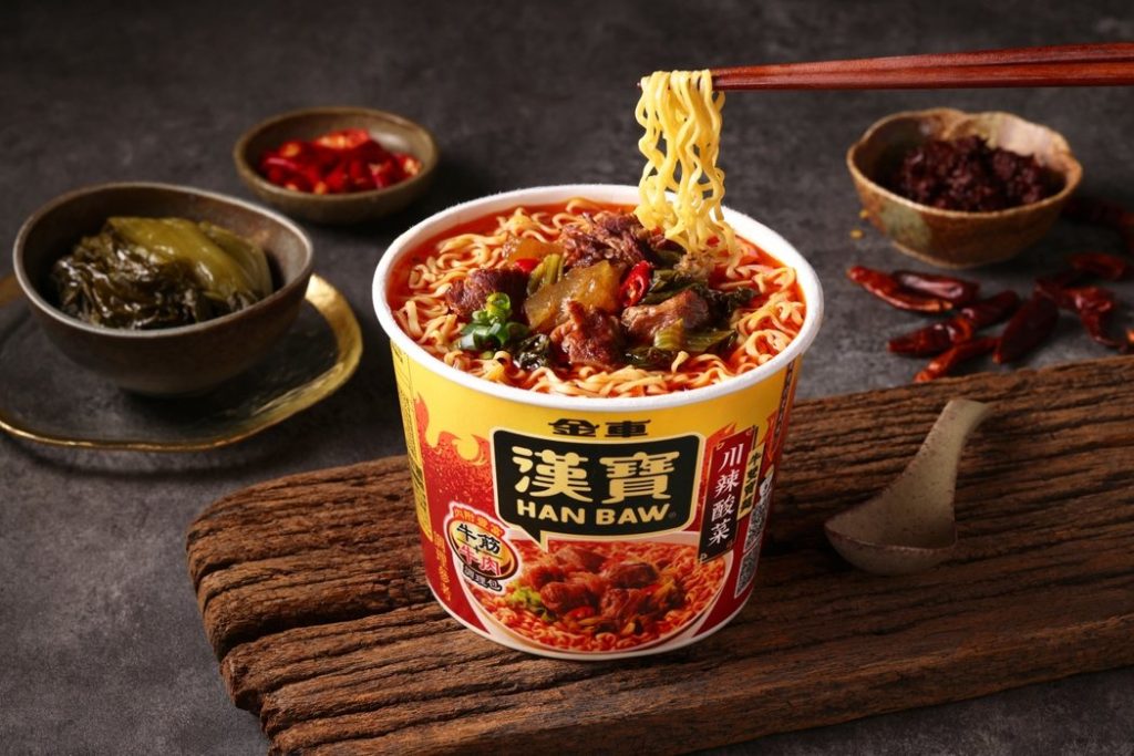 金車漢寶碗麵新品川辣酸菜牛雙寶麵 - 報新聞 Mega News