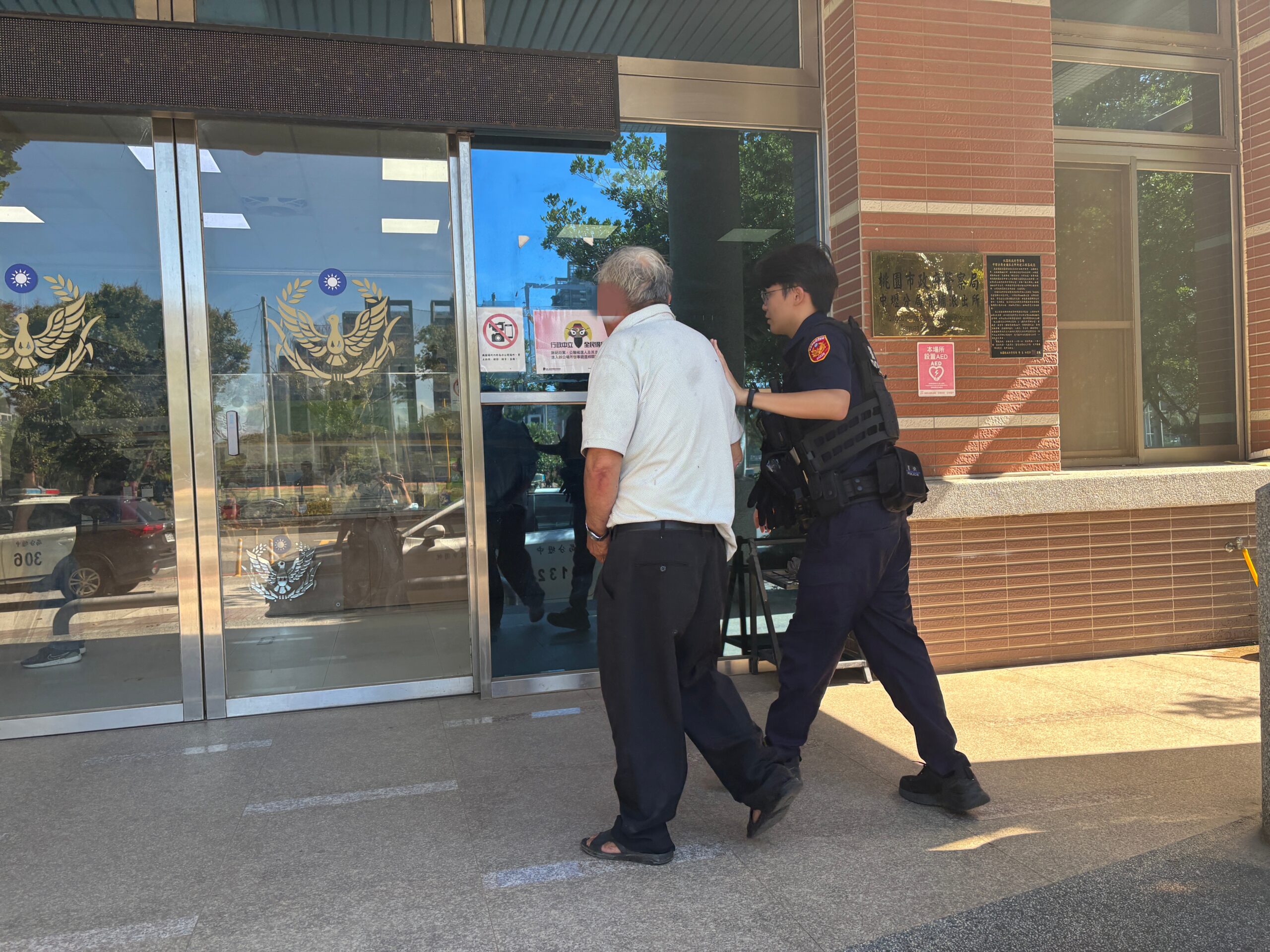 失智翁外出迷途騎行破百公里 中壢警暖心助團園 231465 2 scaled