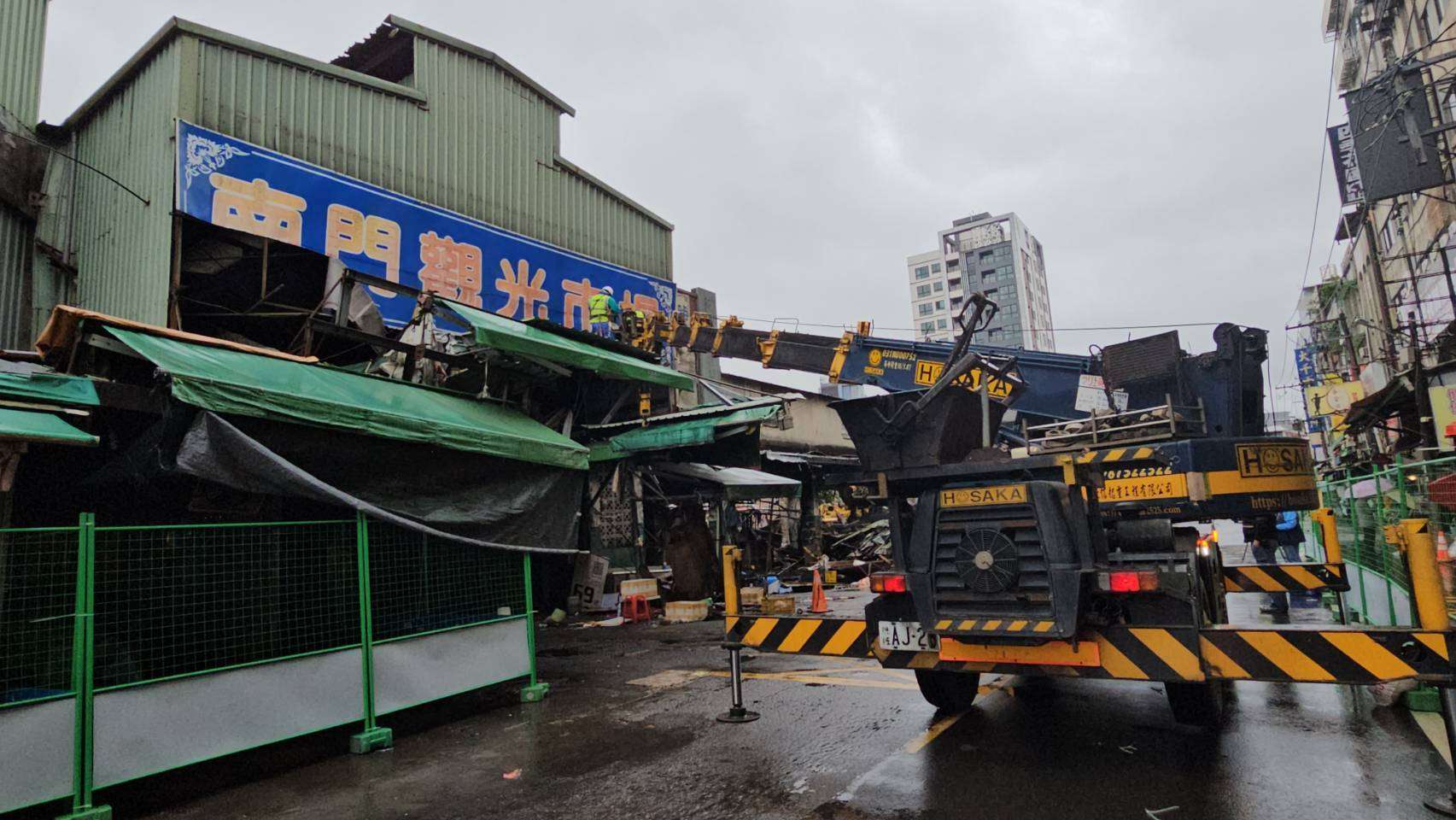 南門市場災後復原加速 推動拆除作業並強化周邊交通管制 400089 0