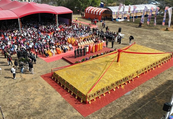 《圖說》覺行寺今日大年初六,在苗栗市南勢里舉行動土大典,近1300人共襄殊勝盛舉。〈覺行寺提供〉