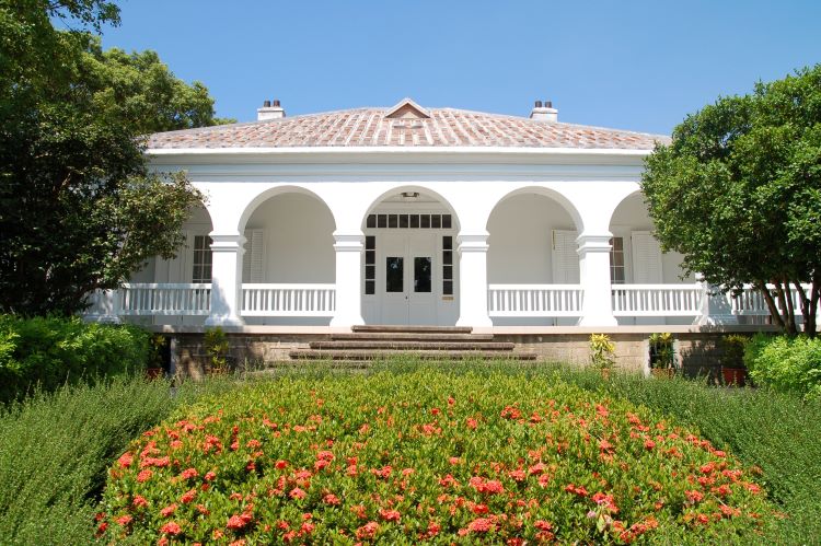 《圖說》淡水古蹟博物館與真理大學響應國際故居博物館日，合作推出期間限定的「淡水名人故居參訪團」。〈淡古提供〉