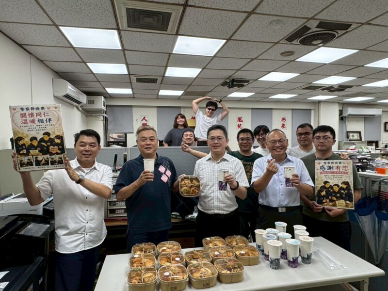 圖文:中市刑大慶祝警察節暖心慰問 向治安英雄致敬。